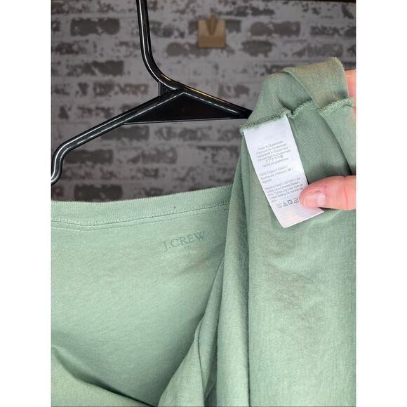 J. Crew | mens short sleeve shirt with dog - Picture 3 of 8